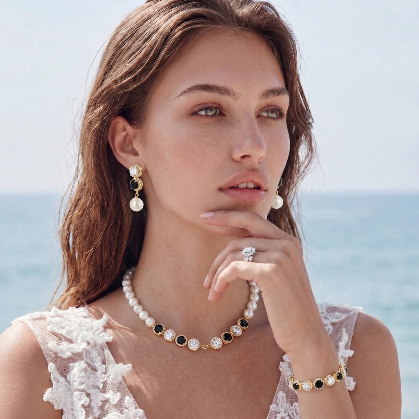 Set Nero di Lusso con zirconi neri e bianchi — confezione regalo Fiora Boutique
