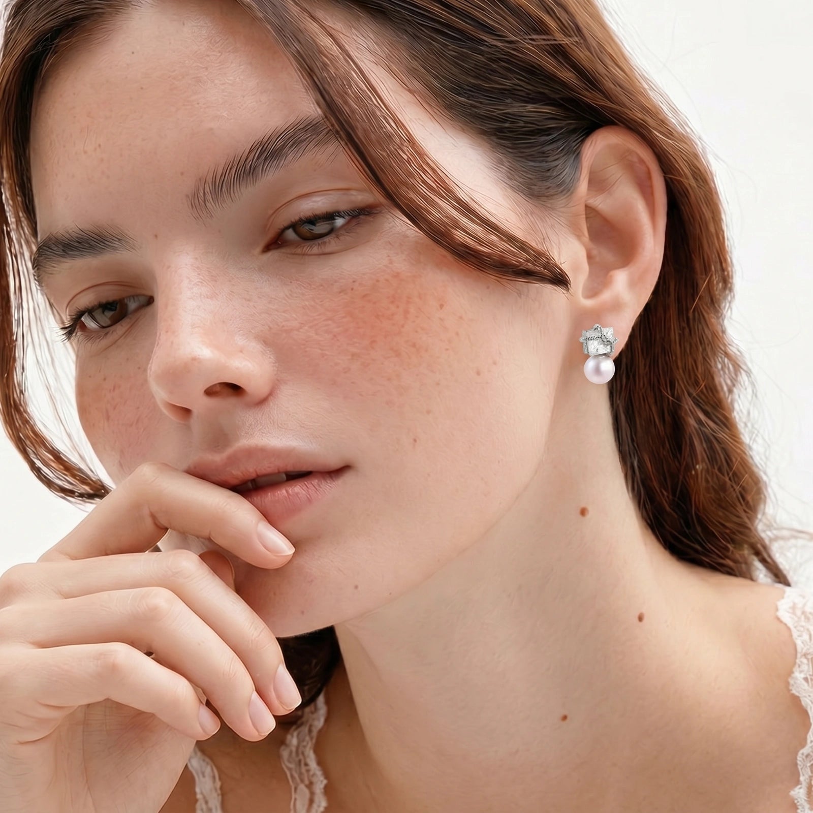 Orecchini Pendenti Stardust con perle e cristalli — confezione regalo Fiora Boutique